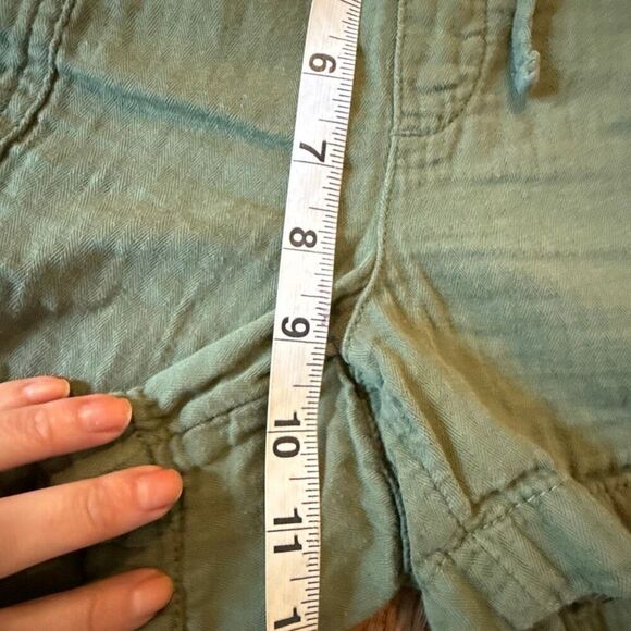 Old Navy cotton gauze drawstring shorts M - Picture 5 of 8